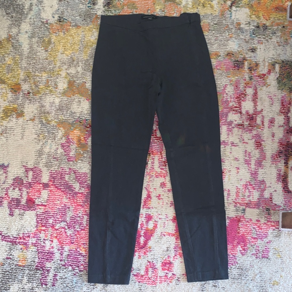 Banana Republic Devon stretch cropped pants size 4 gray